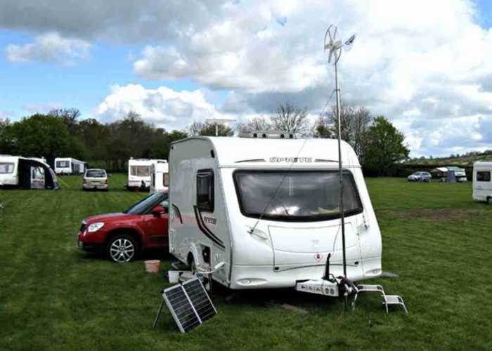 Caravanning Off Grid