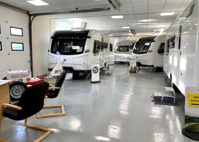 Caravan Servicing and Repair In the UK CaravanHelper.co.uk