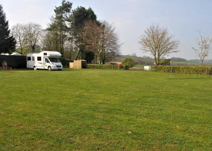 SPRINGFIELDS COUNTRYSIDE CARAVAN AND CAMPING